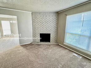 8131 E 65th Pl in Tulsa, OK - Building Photo - Building Photo