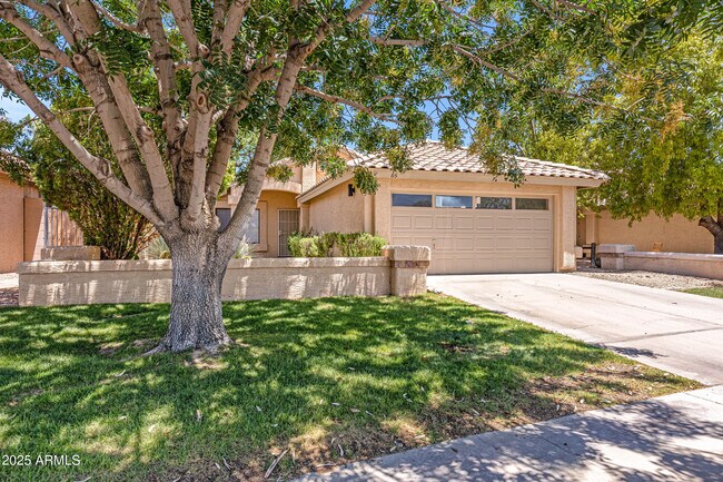 property at 85 S Cypress Ct