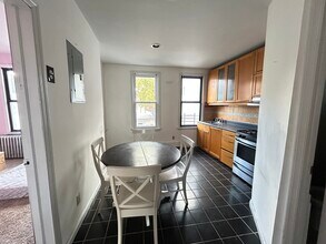 318 71st St, Unit 318 71 St in Guttenberg, NJ - Building Photo - Building Photo