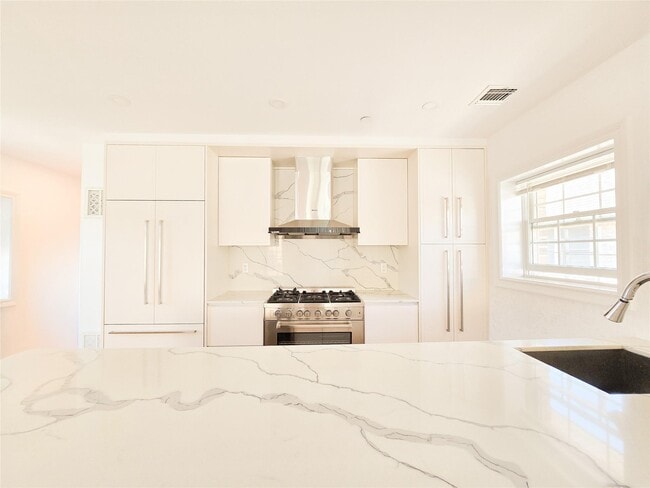 16-10 150th Pl in Queens, NY - Building Photo - Building Photo