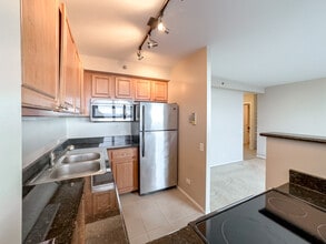 4334 N Hazel St in Chicago, IL - Building Photo - Building Photo