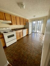 641 lovedale dr, Unit Apt #1 in Kingsport, TN - Foto de edificio - Building Photo