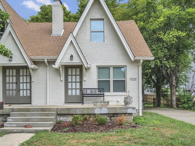 1023 Maxwell Ave, Unit C in Nashville, TN - Building Photo - Building Photo