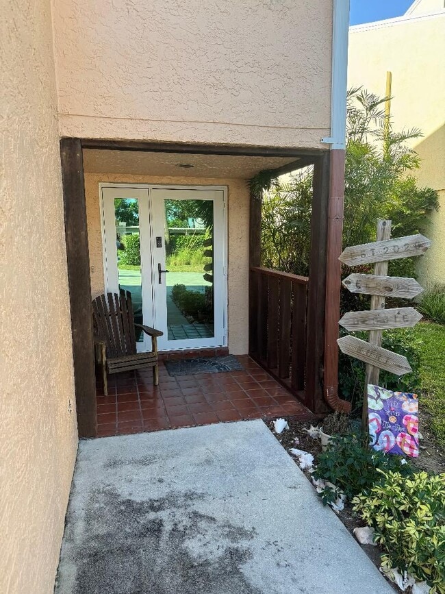 409 Fernandina St in Fort Pierce, FL - Building Photo - Building Photo