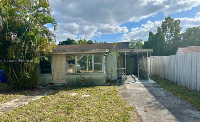 property at 550 N 58th Ave