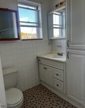 1254 Paterson Plank Rd in Secaucus, NJ - Building Photo - Building Photo