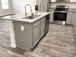 3120 Emberly Dr in Roebuck, SC - Building Photo - Building Photo