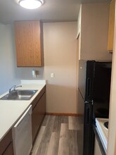 31741 Nardelli Ln in Roseville, MI - Building Photo - Building Photo