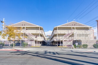 Studio 629 in Las Vegas, NV - Foto de edificio - Building Photo