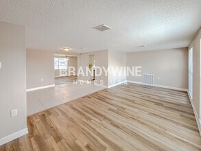 6135 Seabreeze Dr in Port Richey, FL - Building Photo - Building Photo