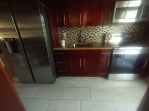 2502 NW 6th Ct in Pompano Beach, FL - Building Photo - Building Photo