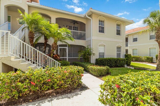 8202 L Pavia Blvd, Unit 8202 in Venice, FL - Building Photo - Building Photo