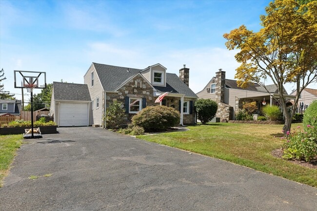 404 Exton Rd