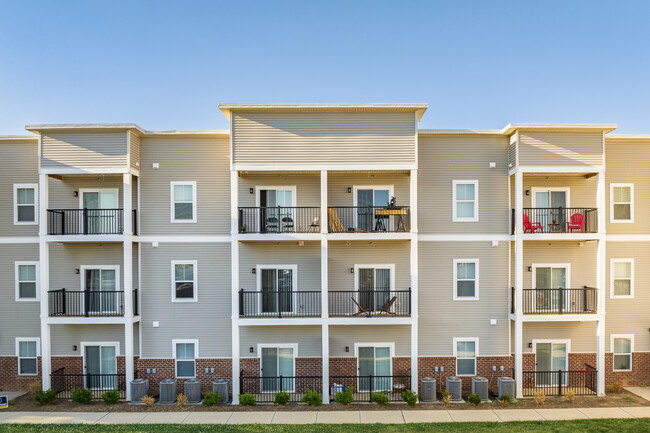 600 Station Square Apartments in Greensboro, NC - Building Photo - Building Photo