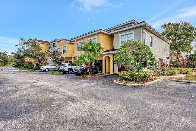 5600 Bentgrass Dr, Unit Bentgrass Beauty in Sarasota, FL - Building Photo - Building Photo