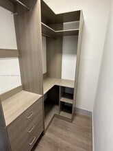 6790 SW 17th St in Miami, FL - Building Photo - Building Photo