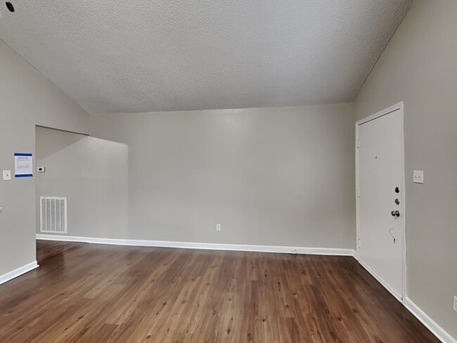 20113 Burle Oak Dr in Humble, TX - Foto de edificio - Building Photo