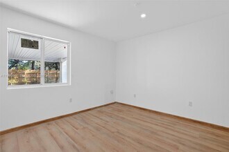 1515 Redland Rd in Homestead, FL - Building Photo - Building Photo