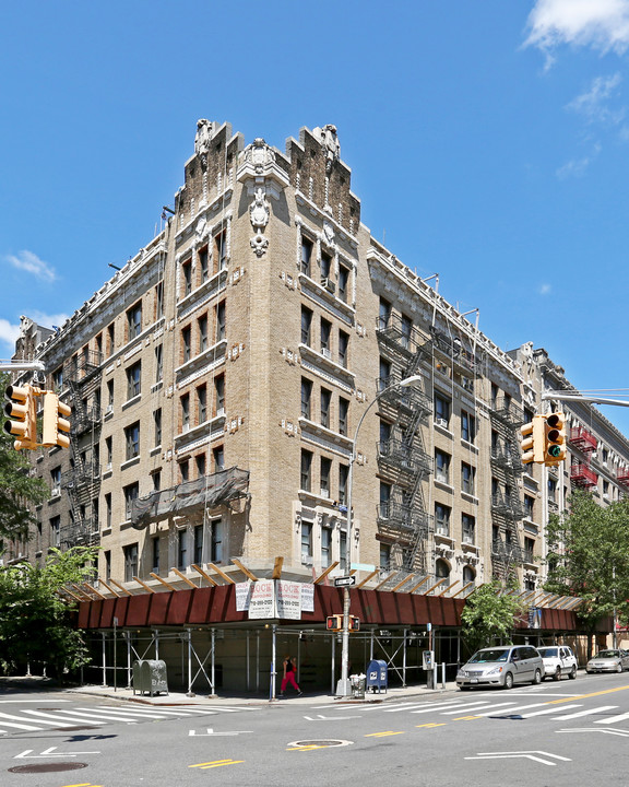 35-41 Fort Washington Ave in New York, NY - Building Photo