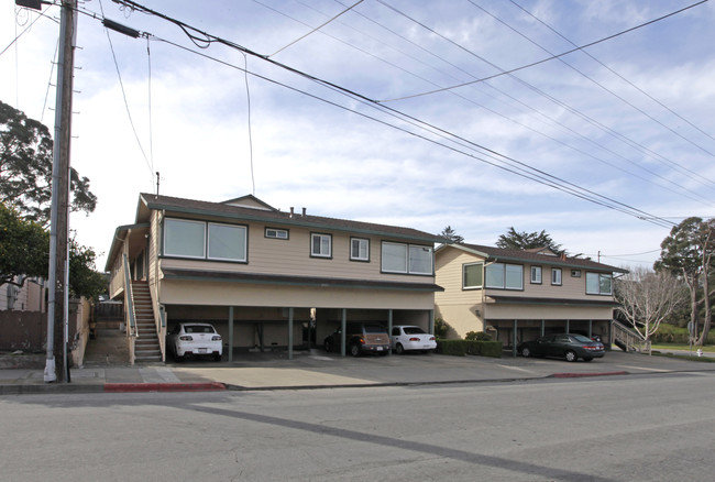 1042-1052 3rd St in Monterey, CA - Building Photo - Building Photo