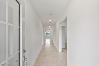 42425 Cascade Dr in Punta Gorda, FL - Building Photo - Building Photo