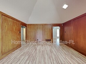 3125 Landover Dr in Carrollton, TX - Building Photo - Building Photo