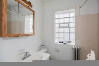 2945 N Albany Ave, Unit 3 in Chicago, IL - Building Photo - Building Photo