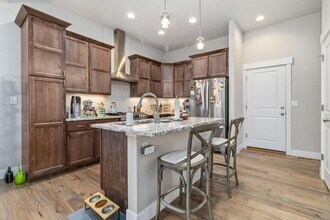 5120 Longshaw Ct in Windsor, CO - Building Photo - Building Photo