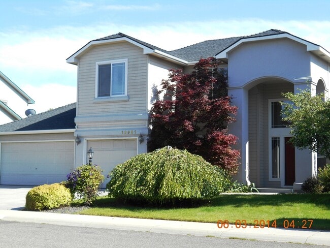 property at 13951 W Battenberg Ct