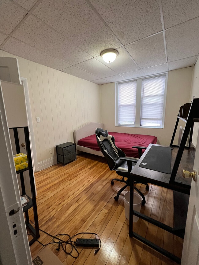 439 Cambridge St, Unit 2 in Boston, MA - Building Photo - Building Photo