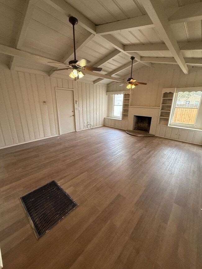 1903 16th St in Lubbock, TX - Building Photo - Building Photo