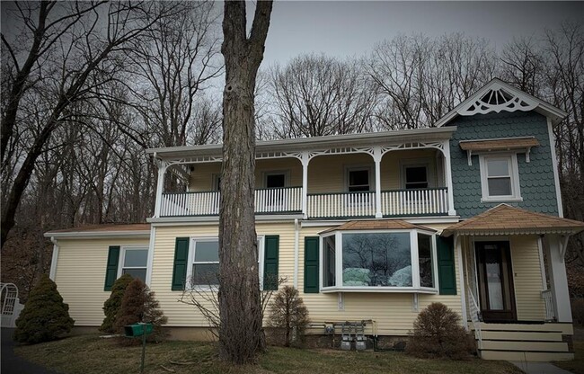 property at 375 N Liberty Dr