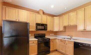 4530 S Woodlawn Ave in Chicago, IL - Building Photo - Building Photo