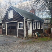 58 Willington Ave in Stafford, CT - Building Photo - Building Photo