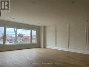 790B Midland Ave in Toronto, ON - Building Photo - Building Photo