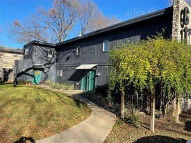 610 Franklin Blvd in Austin, TX - Building Photo