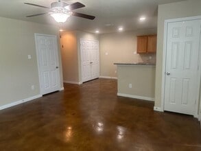 16920 W Juneau St in Montgomery, TX - Building Photo - Building Photo