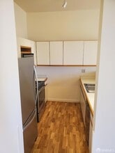 355 Buena Vista Ave E, Unit 311W in San Francisco, CA - Building Photo - Building Photo