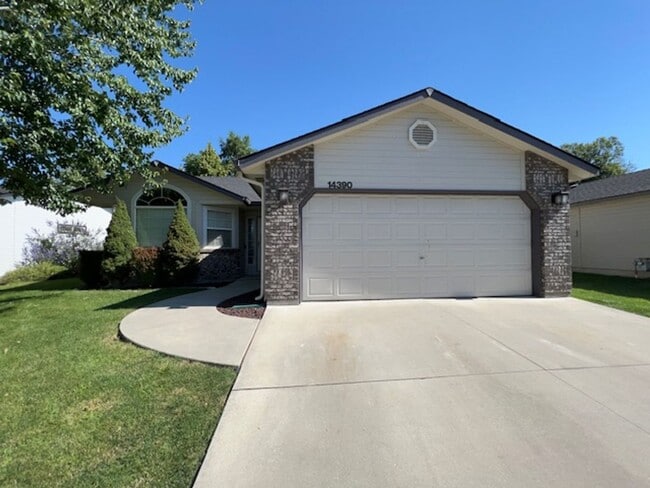 property at 14390 W Kettle Creek Dr