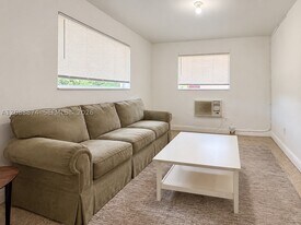 519 NW 23rd Ave in Fort Lauderdale, FL - Building Photo