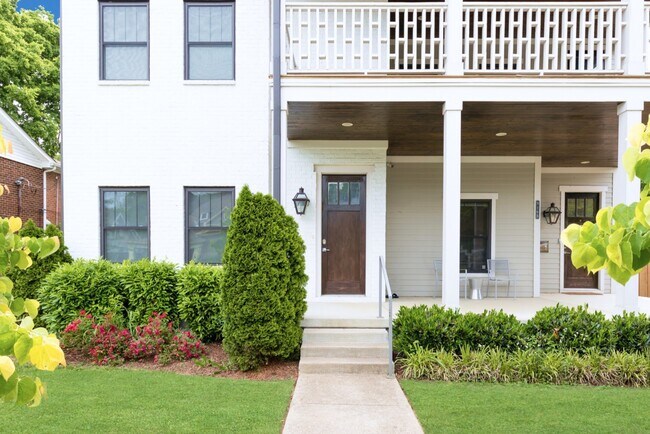 916 15th Ave in Nashville, TN - Building Photo - Building Photo