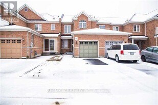 240 McLevin Ave in Toronto, ON - Building Photo