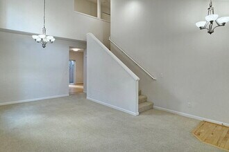 318 126th St SE in Everett, WA - Building Photo - Building Photo