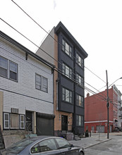 501 Monroe St in Hoboken, NJ - Building Photo - Building Photo