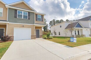 568 Gov Treutlen Cir in Pooler, GA - Building Photo