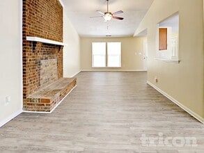 7317 Bluff Wood Cove in Charlotte, NC - Foto de edificio - Building Photo