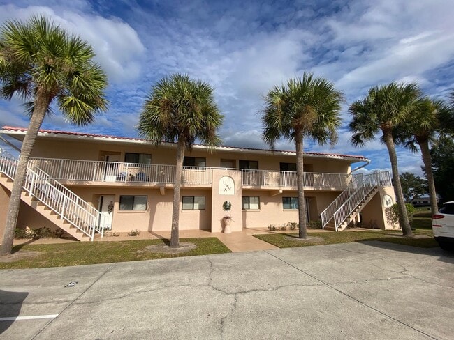 property at 1360 Rio De Janeiro Ave