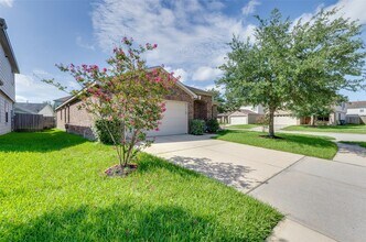 3302 Legends Landing Dr in Spring, TX - Building Photo - Building Photo