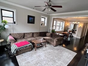 2119 W North Ave in Chicago, IL - Building Photo - Building Photo