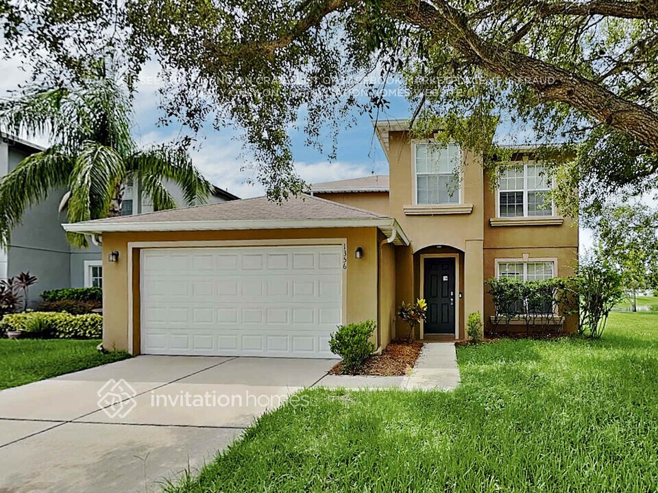 1356 Maumee St in Orlando, FL - Foto de edificio